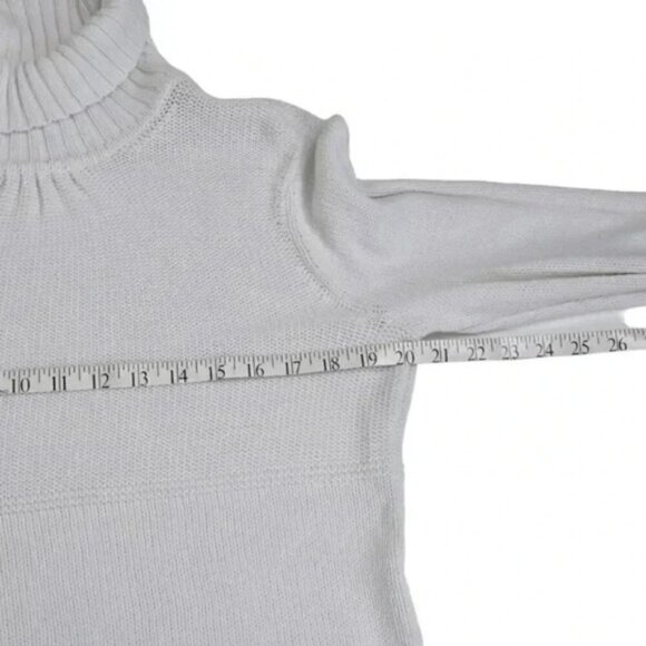 J Jill Turtleneck Knit  Sweater White Long Sleeve Size Medium - Picture 11 of 12